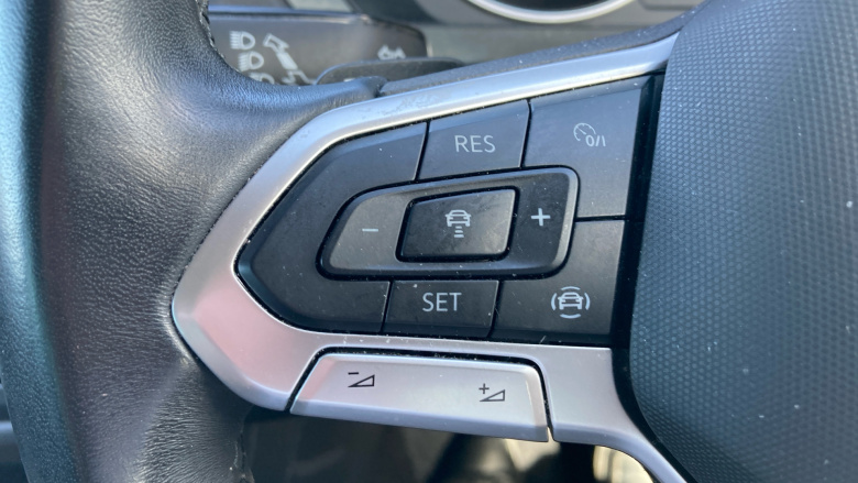 Volkswagen Tiguan 1.5 TSI 150 Life 5dr DSG Petrol Estate